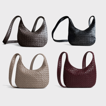 [Bottega Veneta] 보테가 베네타 베네토 바디백 스몰